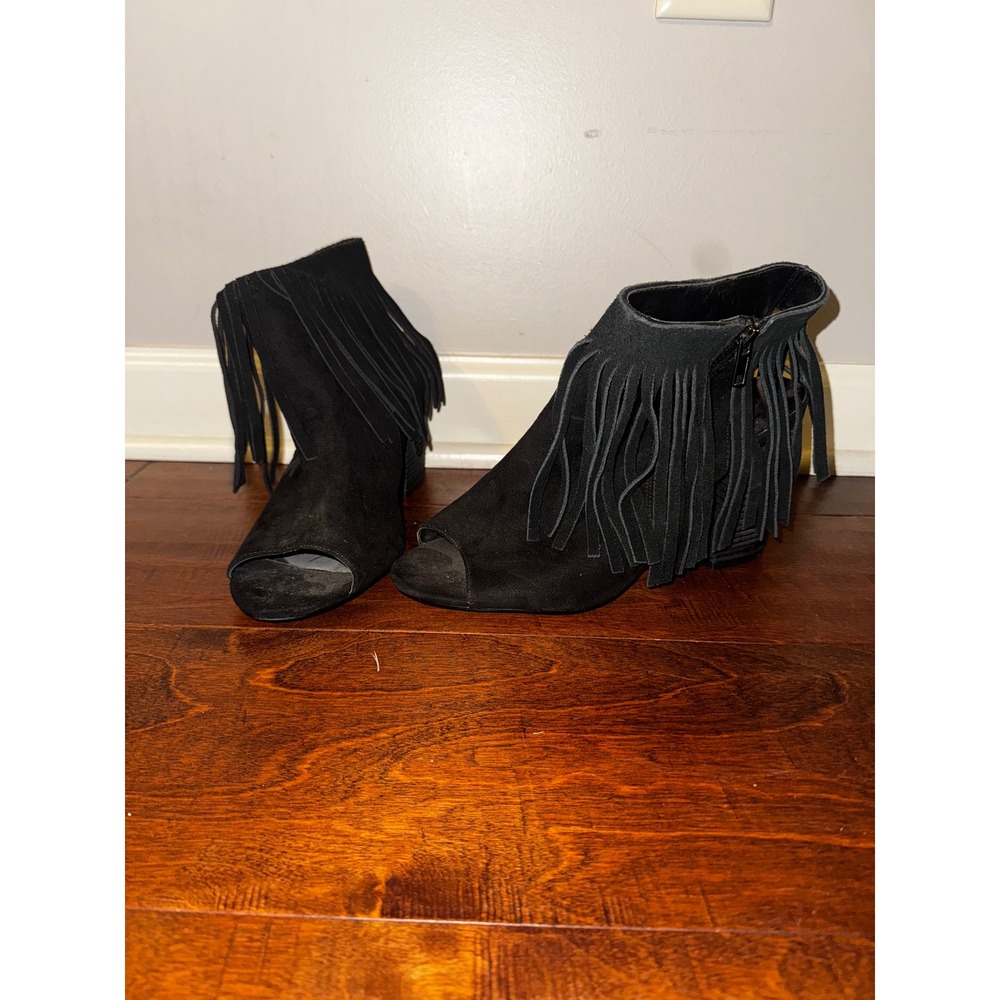Carlos by Carlos Santana Jasper Black Suede Fringe Peep Toe Booties Size 10M